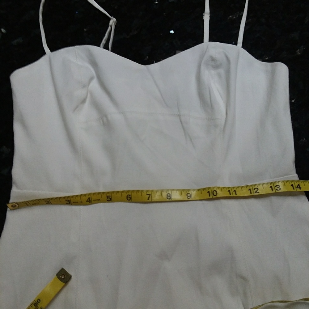 Deja Vu White sun dress - Picture 6 of 8